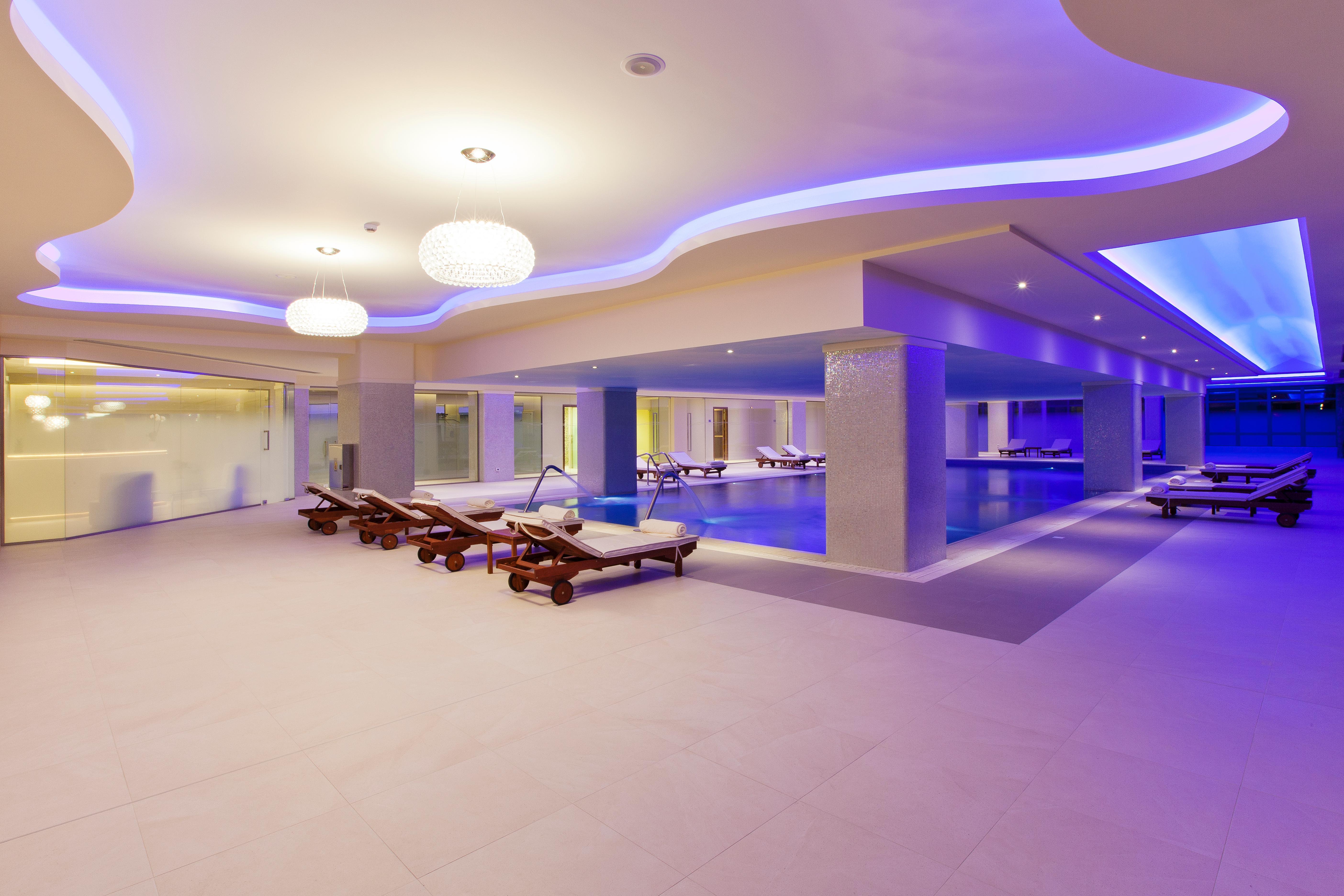 Boutique 5 & - Adults Only מלון 5*